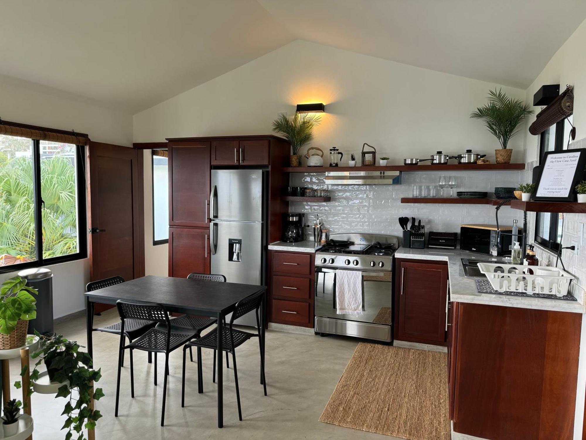 Catalina, Cabrera Oceanview Multi 2 Bd 2 Bath Condo Units With Balcony And Pool Eksteriør billede