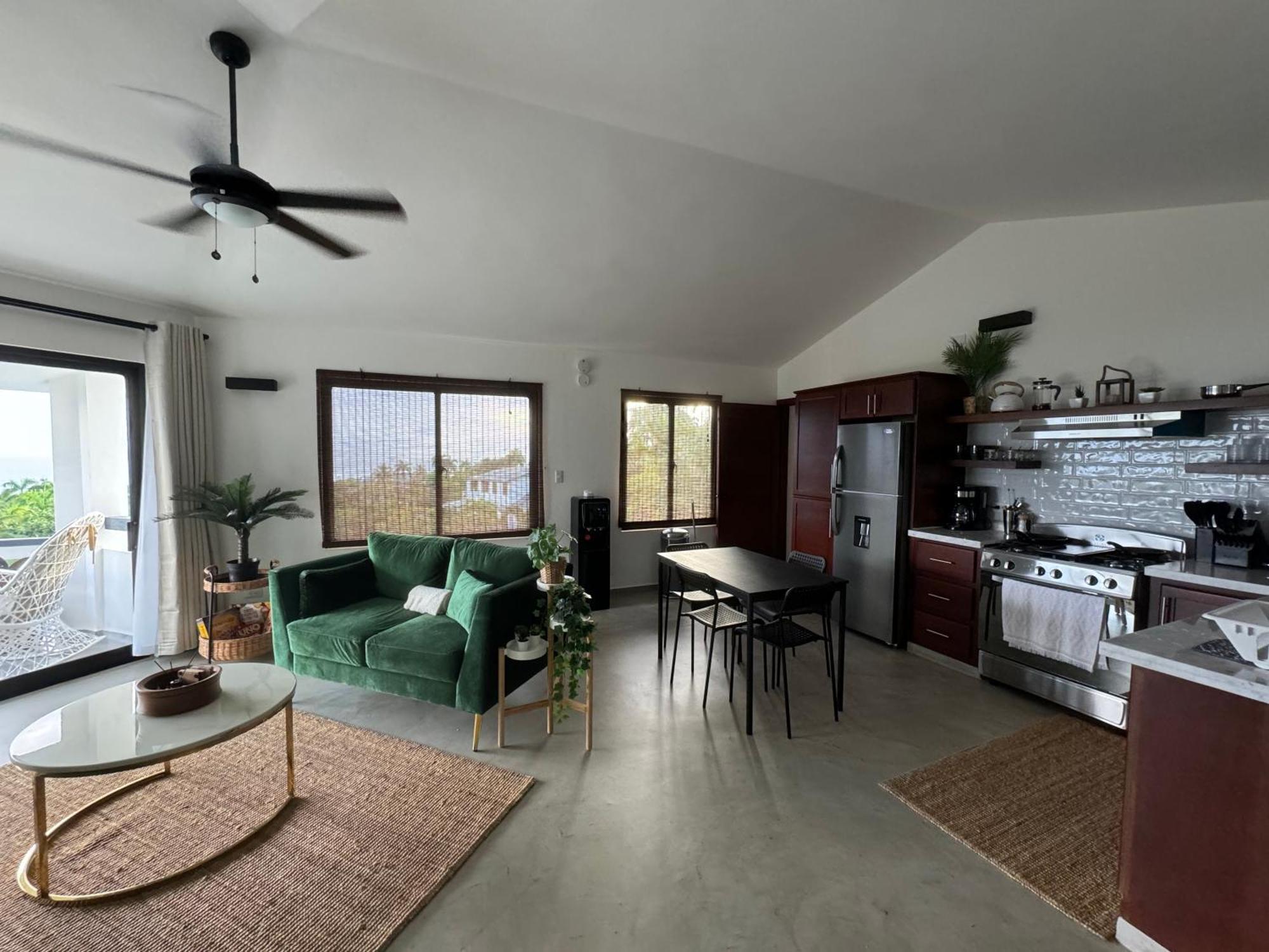 Catalina, Cabrera Oceanview Multi 2 Bd 2 Bath Condo Units With Balcony And Pool Eksteriør billede