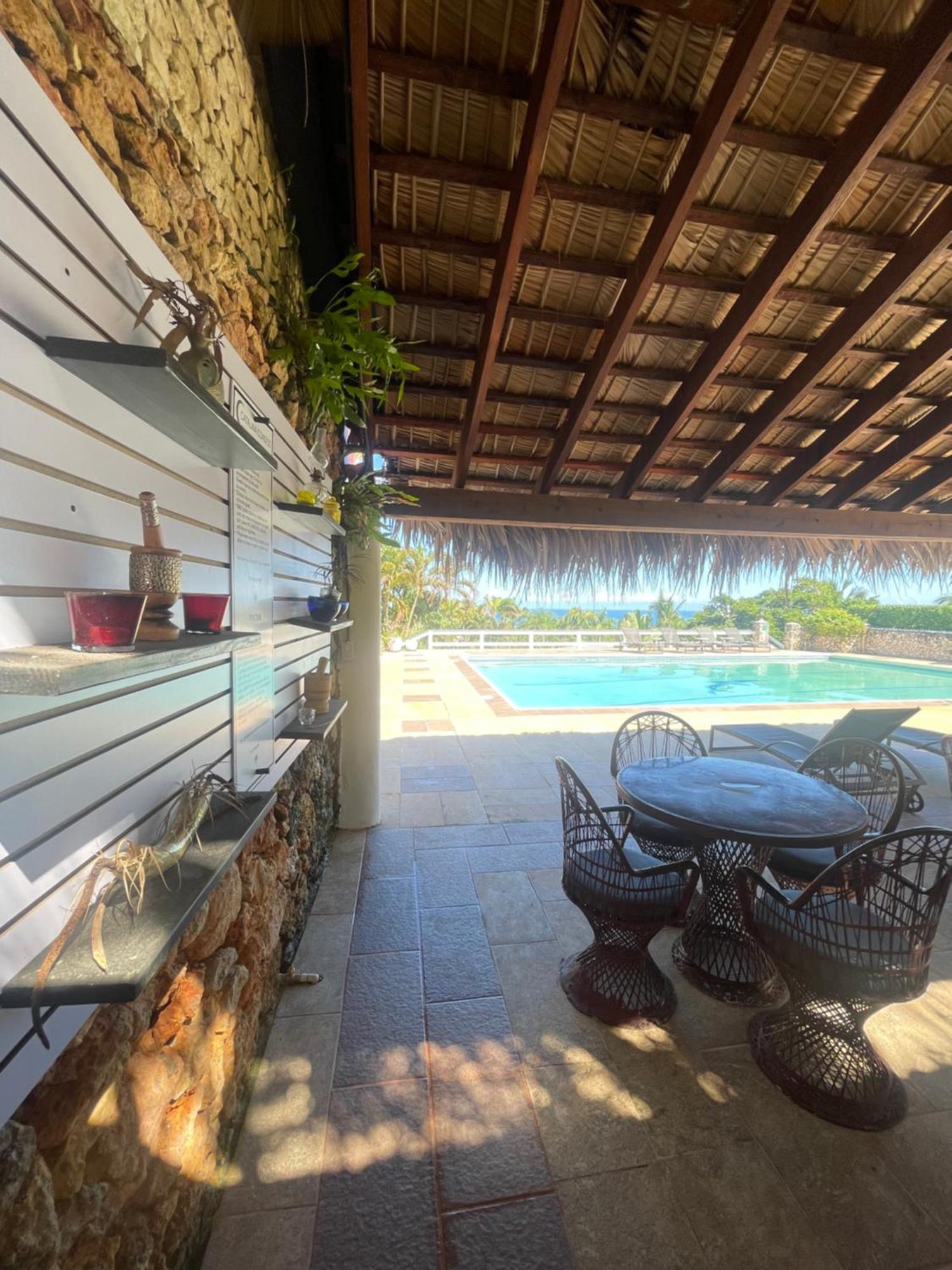 Catalina, Cabrera Oceanview Multi 2 Bd 2 Bath Condo Units With Balcony And Pool Eksteriør billede