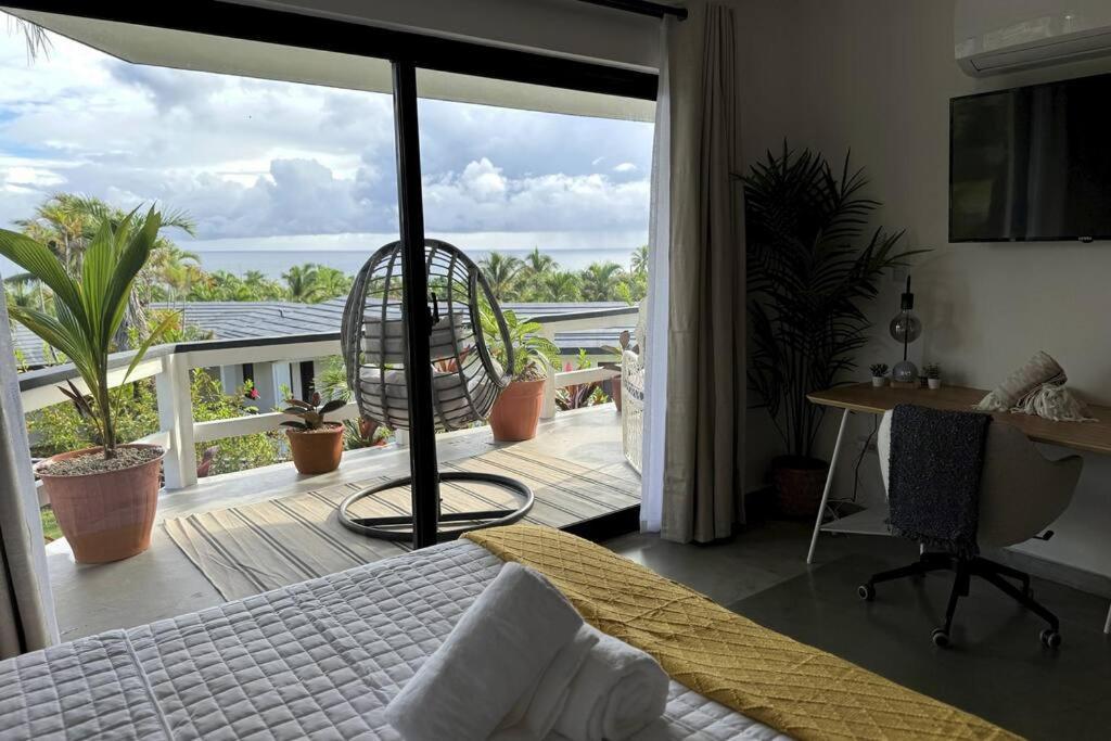 Catalina, Cabrera Oceanview Multi 2 Bd 2 Bath Condo Units With Balcony And Pool Eksteriør billede