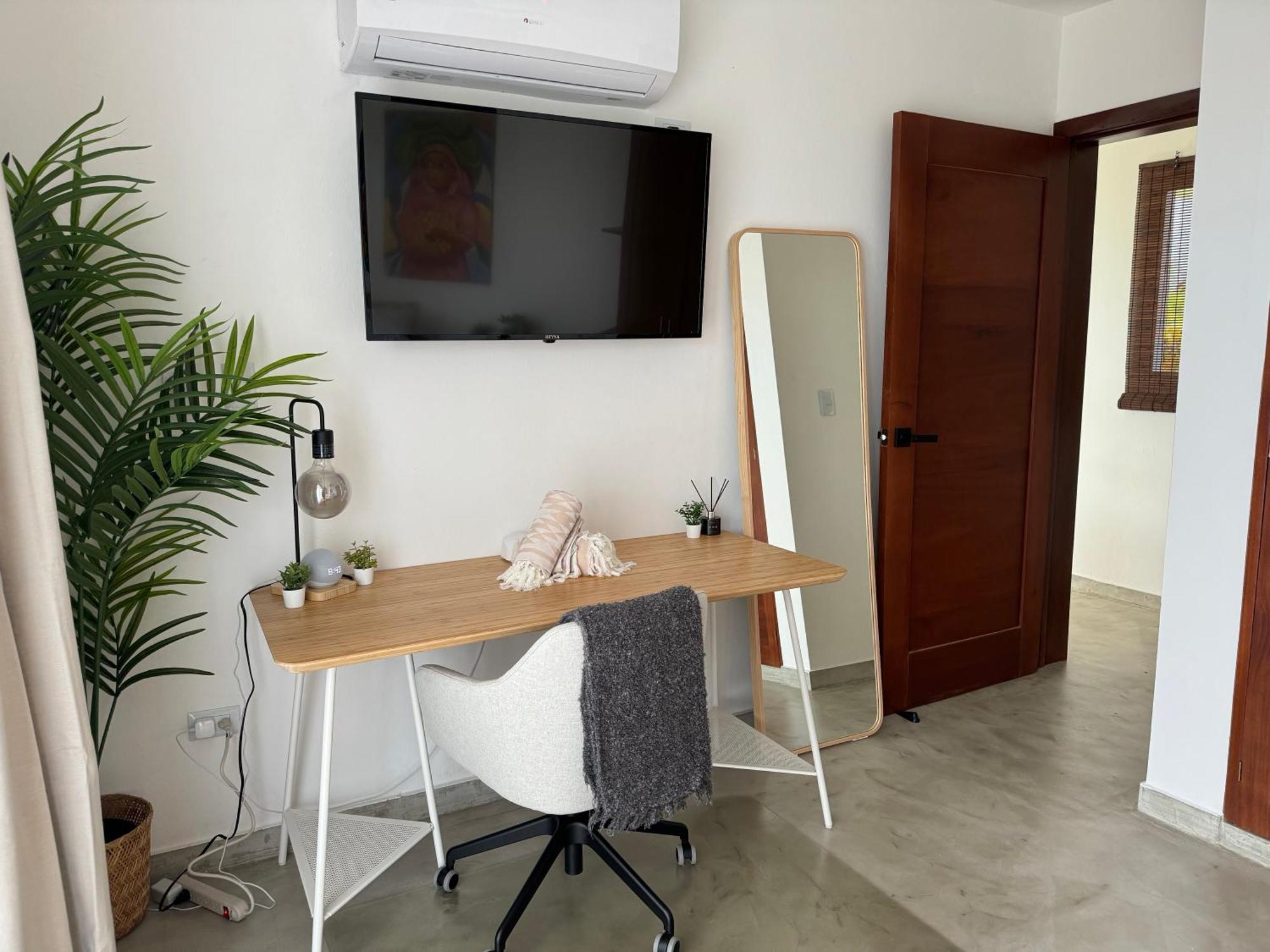 Catalina, Cabrera Oceanview Multi 2 Bd 2 Bath Condo Units With Balcony And Pool Eksteriør billede
